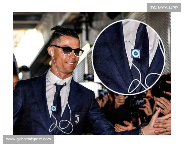 安东尼发布个人海报 昨晚曼市德比引发球迷热议 安东尼发布个人海报 昨晚曼市德比引发球迷热议